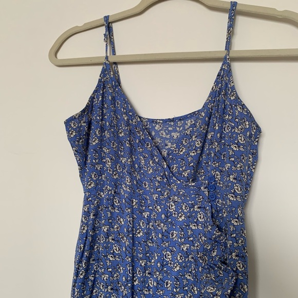 Long Open Leg Flower Patterned Summer Dress - Picture 3 of 5